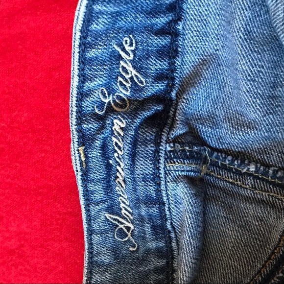 American Eagle Distressed Cutoff Denim Shorts - Picture 5 of 6